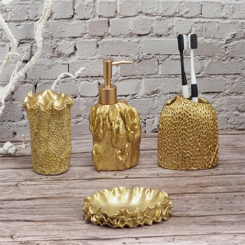 Ακανόνιστο σχήμα Golden Polyresin Μπάνιο θέτει οικιακά εργαλεία