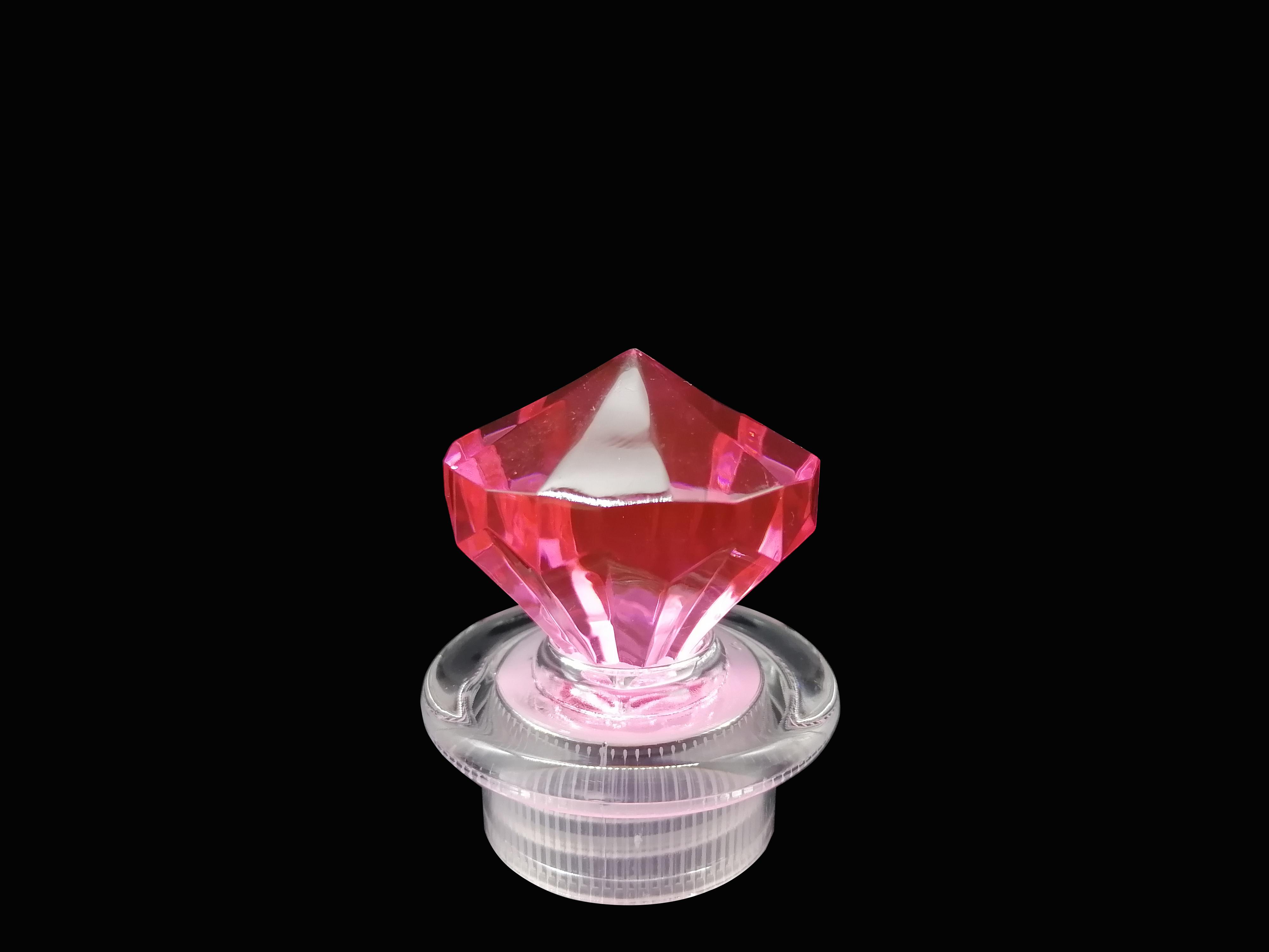 Χονδρικό διαμαντένιο σχήμα διαμαντένιο καπάκι καπάκι καπάκι